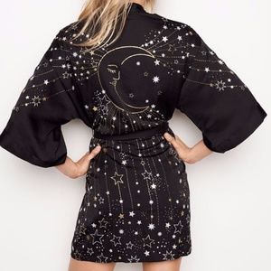 BNWT VS Celestial Kimono Robe Embroidered HTF