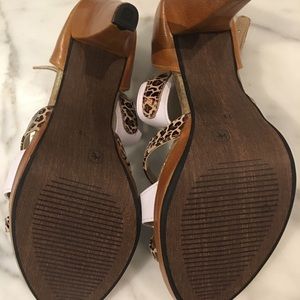 High heel sandals 9 NEW