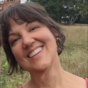 Meet your Posher, Kim