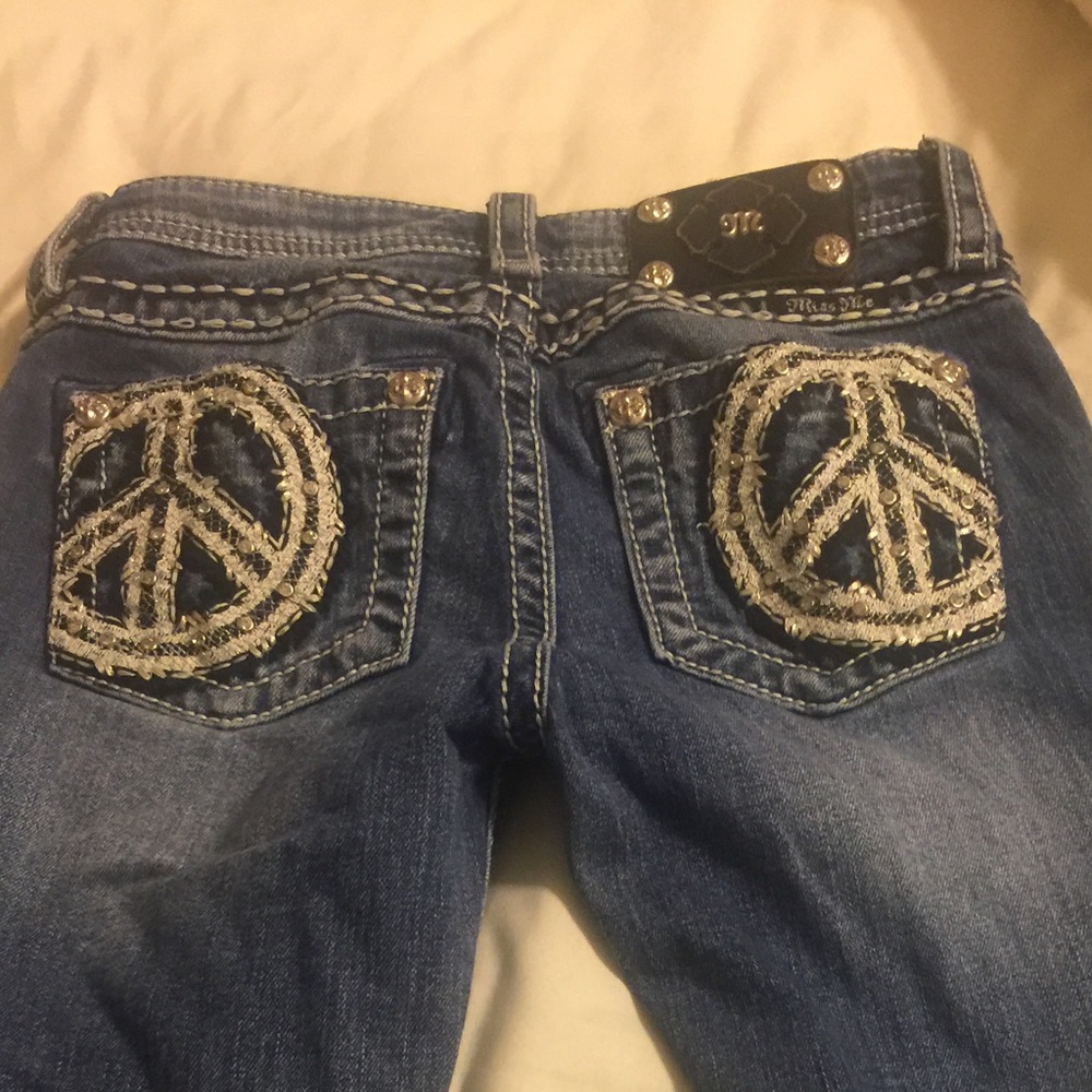 Girls Miss Me  Capris size 14