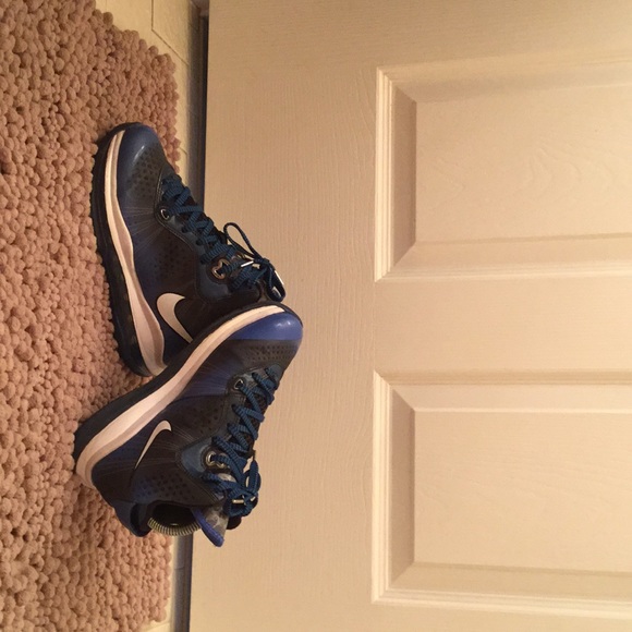 Lebron 8 - Picture 2 of 5