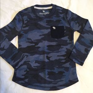 A&F kids camo thermal. Size 5/6