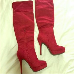 New knee high boots size 8