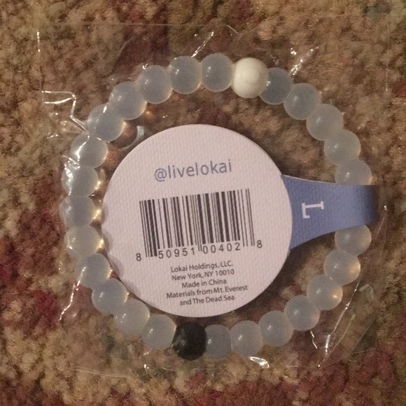 Two Authentic Lokai Silicone Bracelets Large - Picture 5 of 5