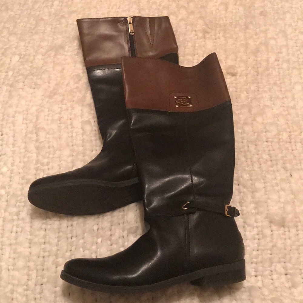 Tommy Hilfiger Black/Brown boots Size 9