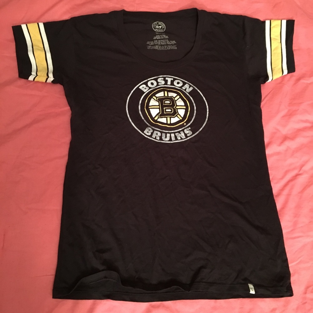 NEW W/OUT TAGS 47 Bruins t shirt size XL