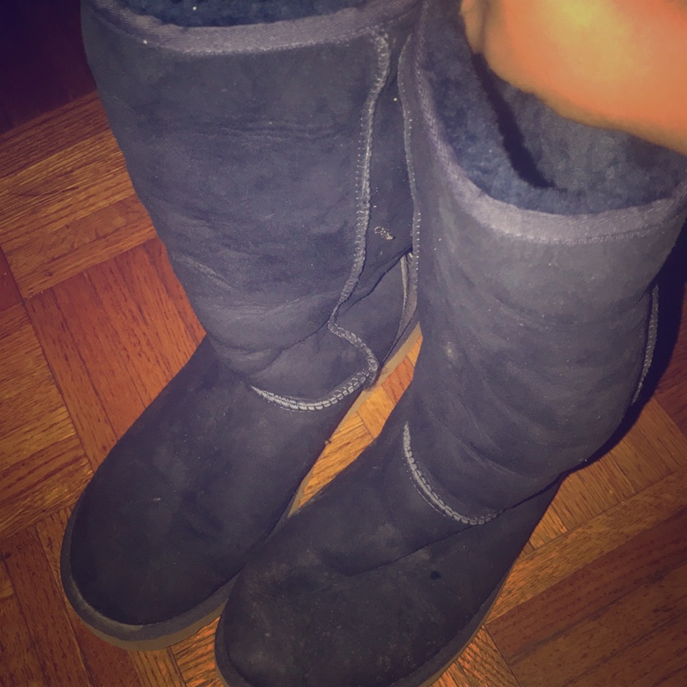 Blue uggs