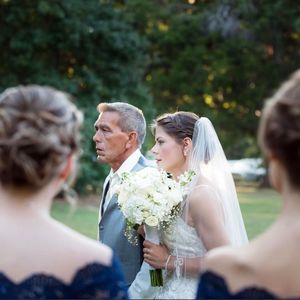 Meet your Posher, Lora