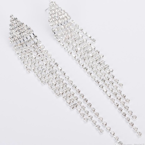 Sparkling Crystal Rhinestone Dangle Earrings NWT - Picture 3 of 5