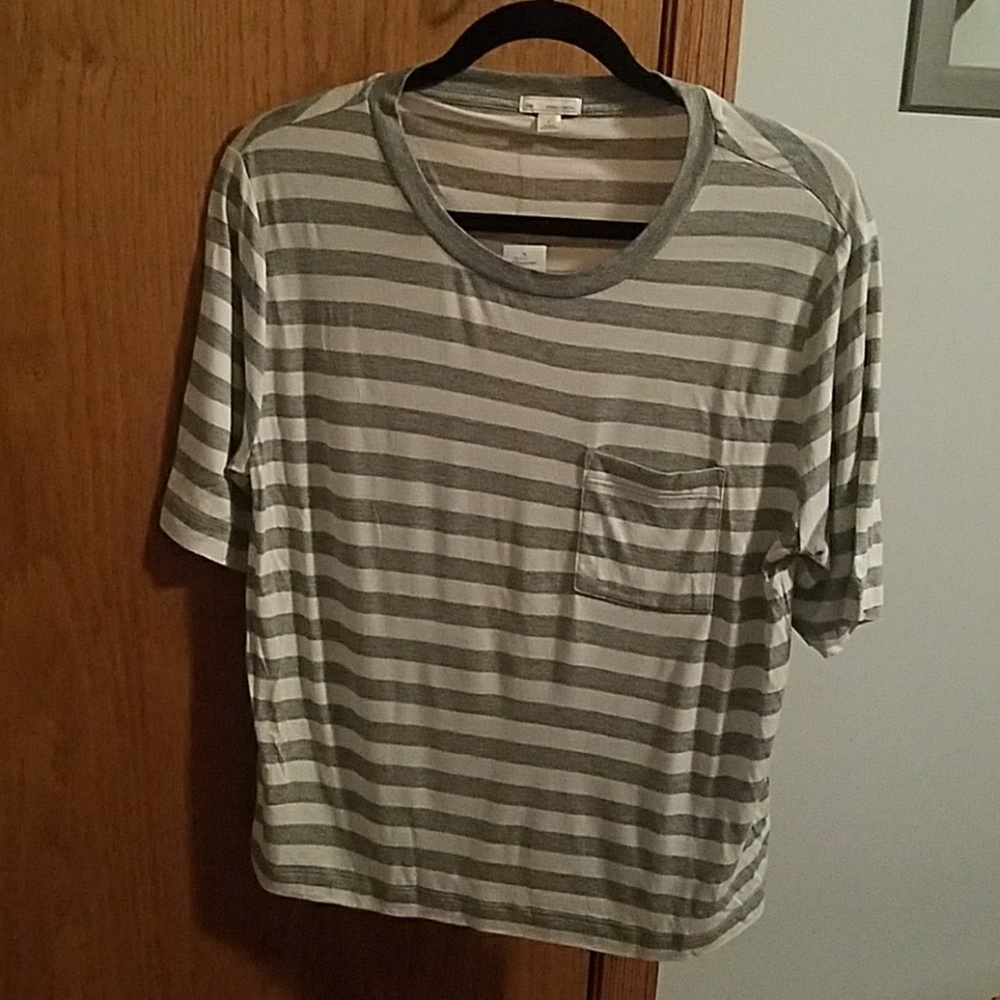 NWT Striped Gap top