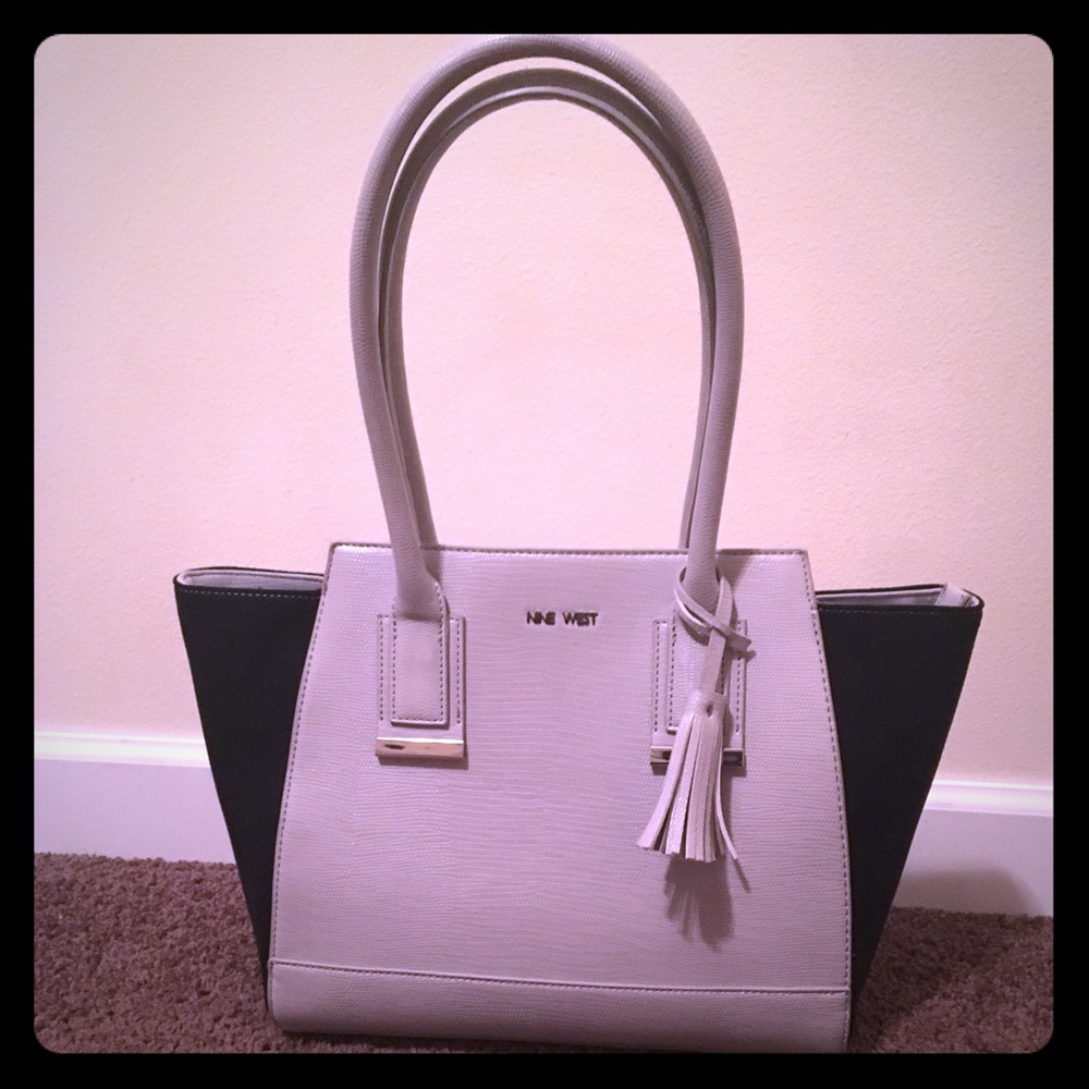 Nine West hand bag