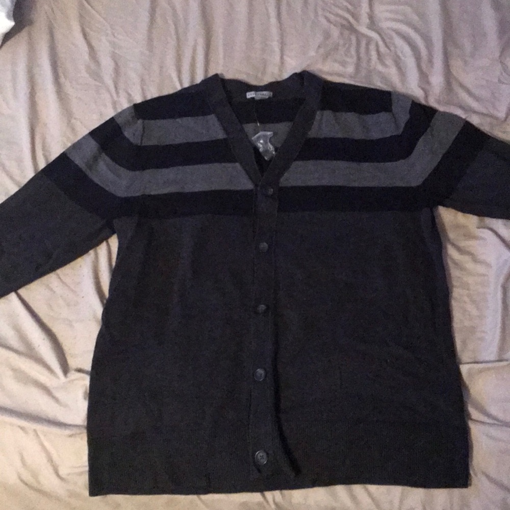 Men’s sweater