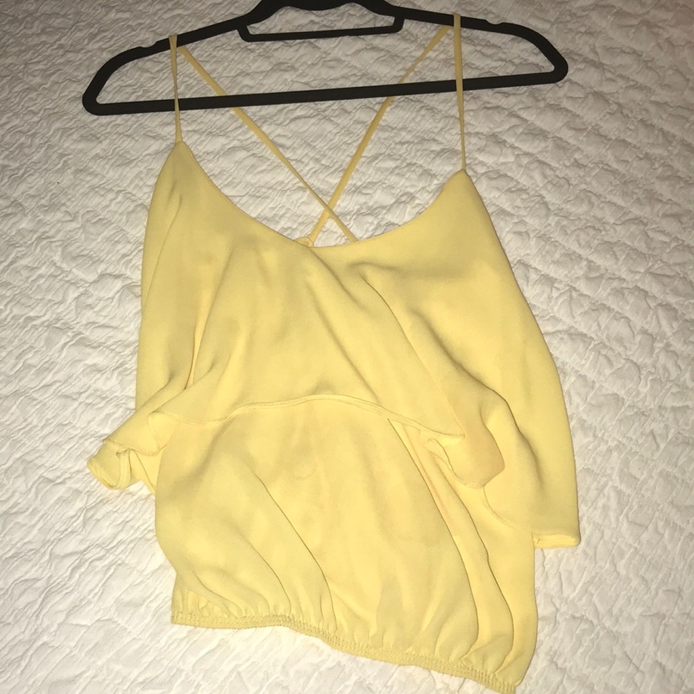Solemio Los Angeles sz S yellow top! Like new!