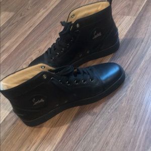 Men’s Christian Loubs