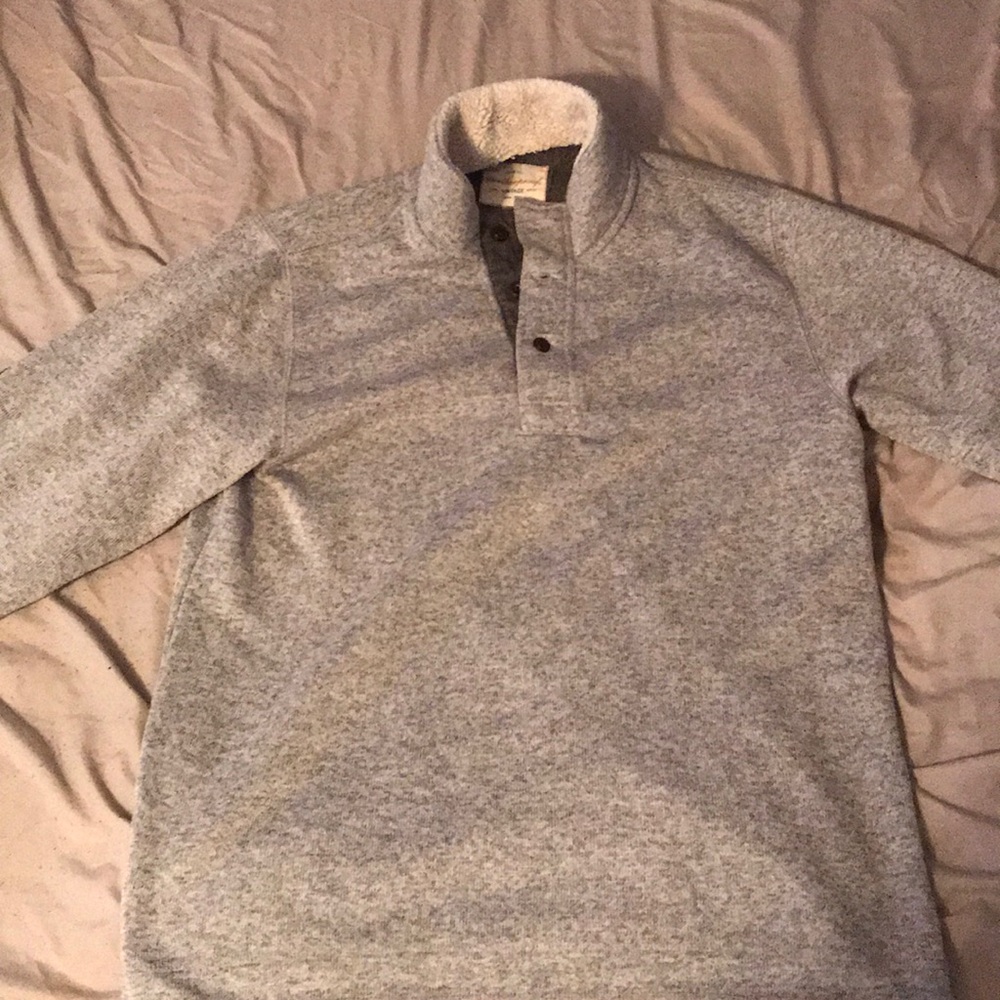 Men’s sweater
