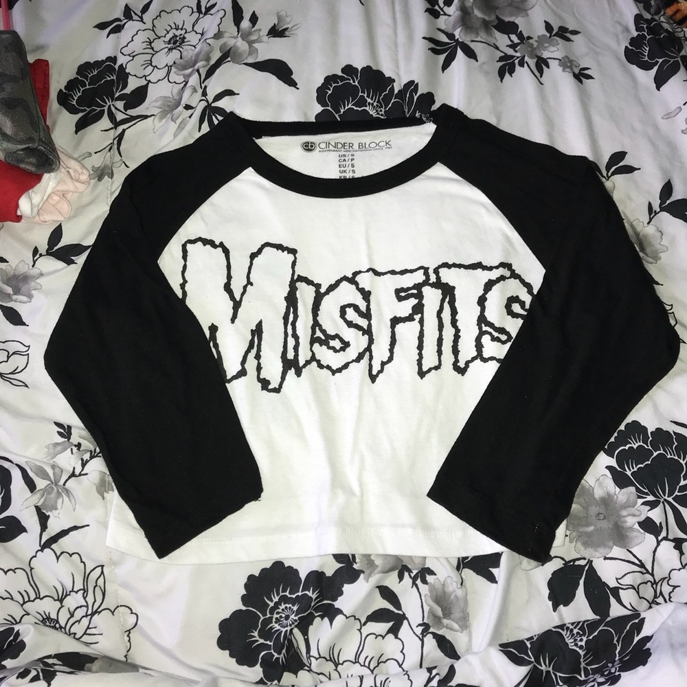 Misfits crop top