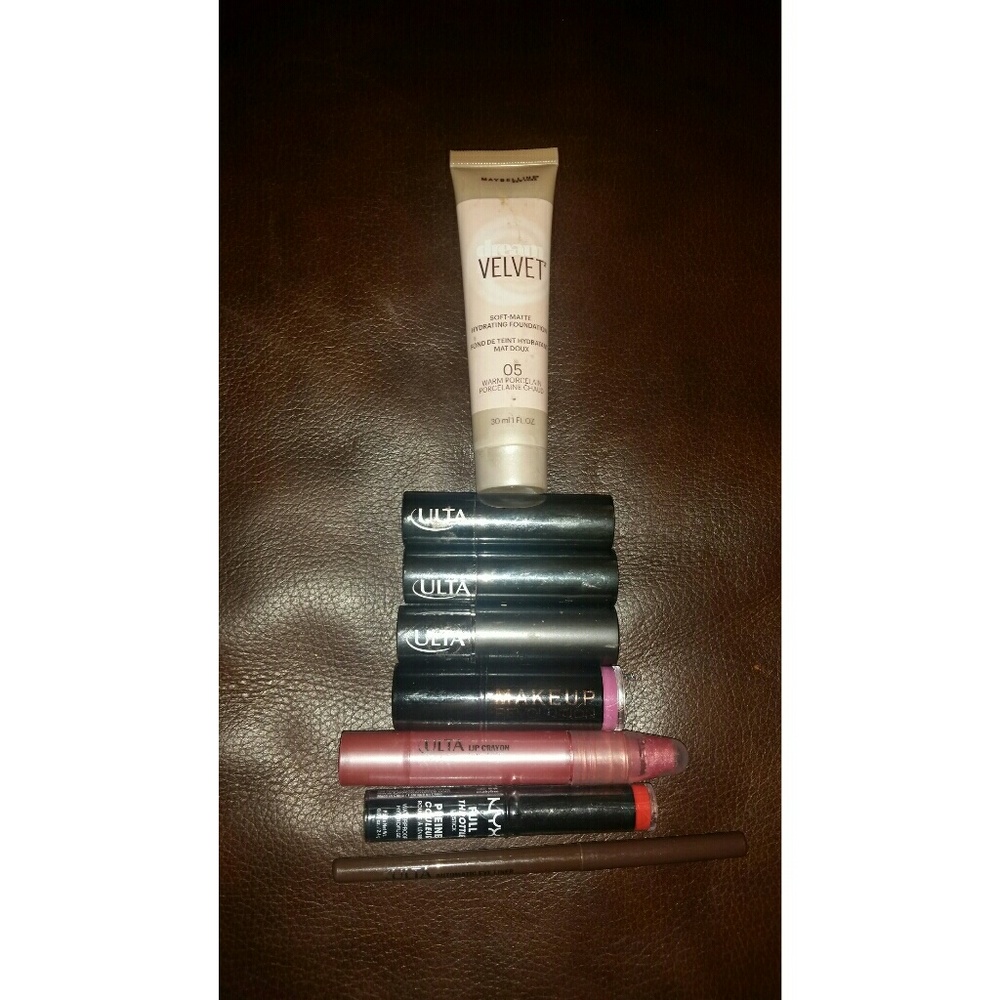makeup bundle💋💄