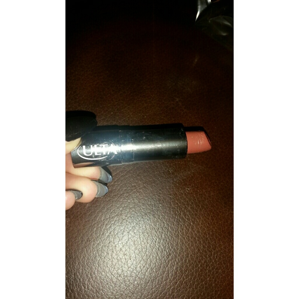 makeup bundle💋💄 - Picture 4 of 4