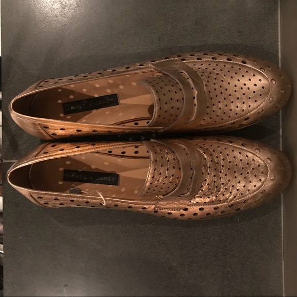Rose Gold metallic loafers. New. Size EU 41 🇮🇹❤️ - Picture 3 of 5
