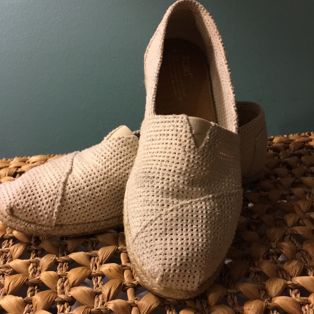 Cream woven Toms