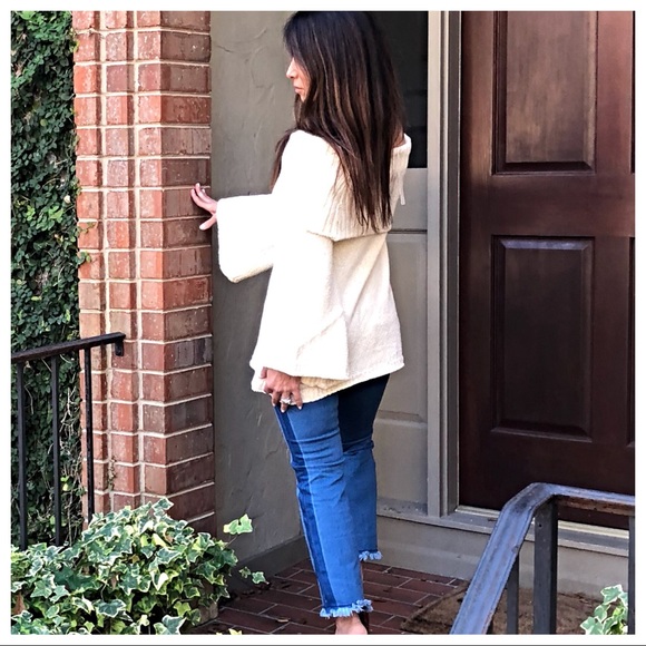 ✨LAST✨Off white cowl neck off the shoulder sweater - Picture 5 of 8