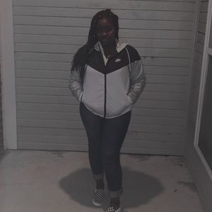 Meet your Posher, India