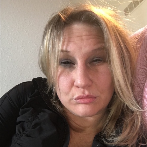 Meet your Posher, Robin - Picture 1 of 1