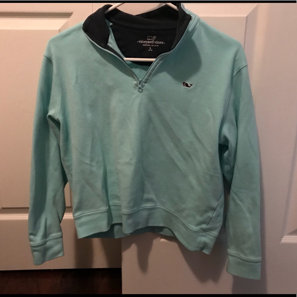 Vineyard Vines pull over
