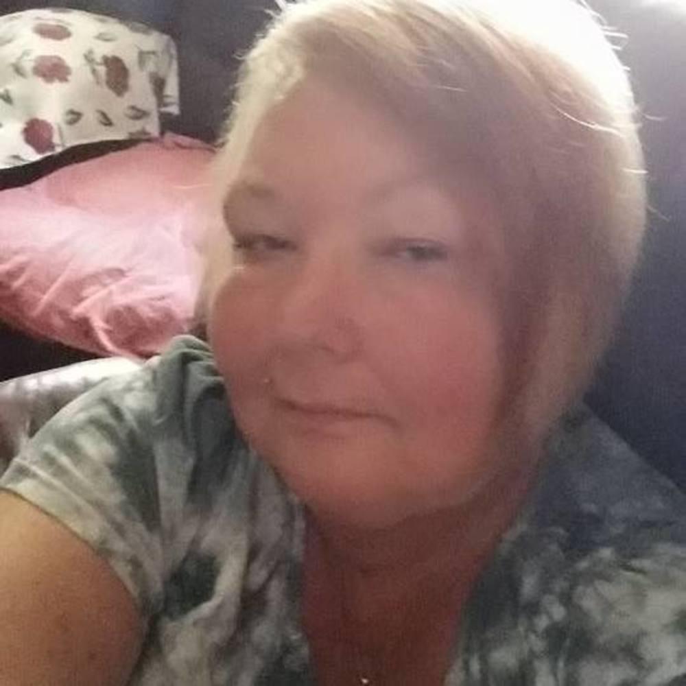 Meet your Posher, Renee