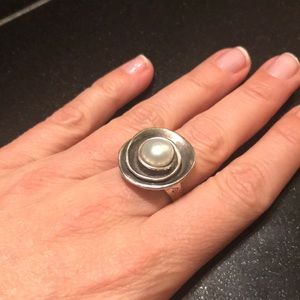 Silpada pearl ring