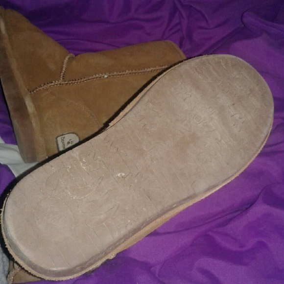 bearpaw boots - Picture 3 of 4