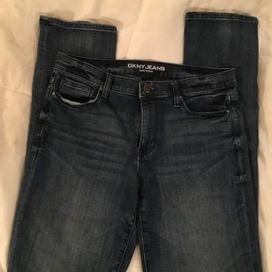 ❤️DKNY SOHO Skinny Jeans-Size 6