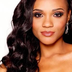 Meet your Posher, Esonica