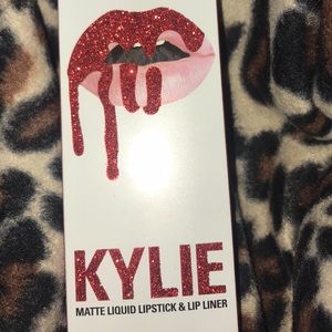 Kylie Jenner lip kit “Valentine”