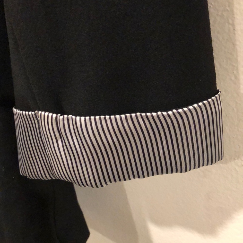 Black blazer with striped cuffs - Picture 4 of 4