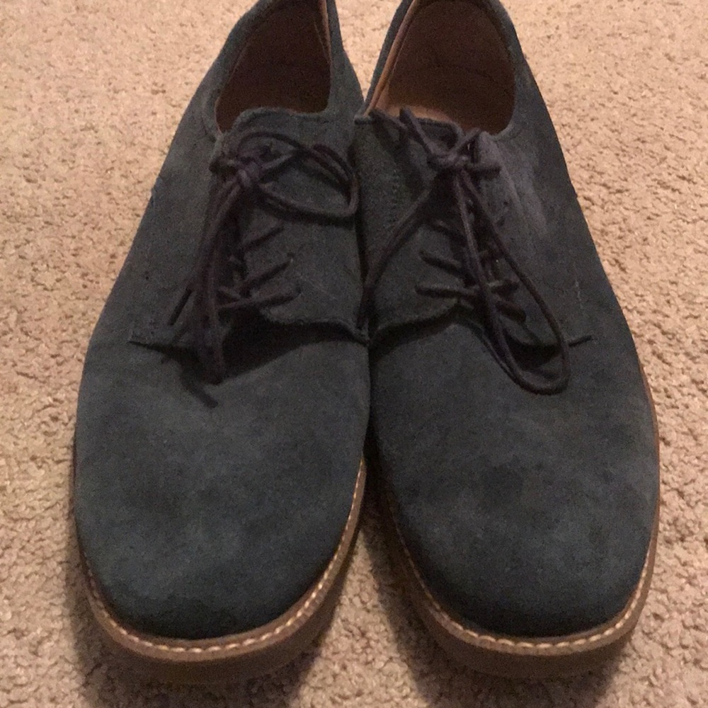 Blue suede shoes