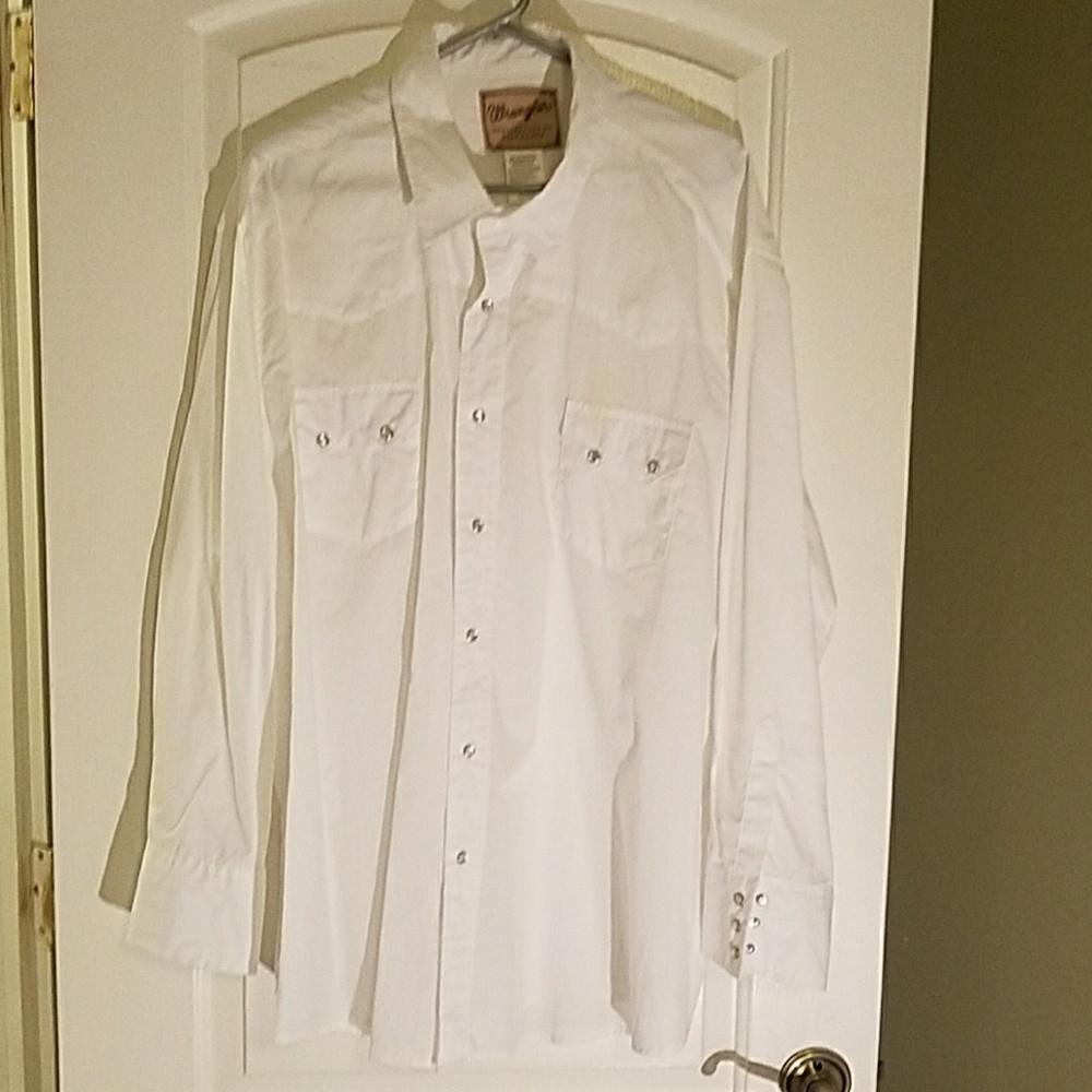 Wrangler White Casual Button Down Shirt