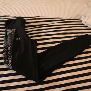 UNDER ARMOUR Exercize Leggings NWOT