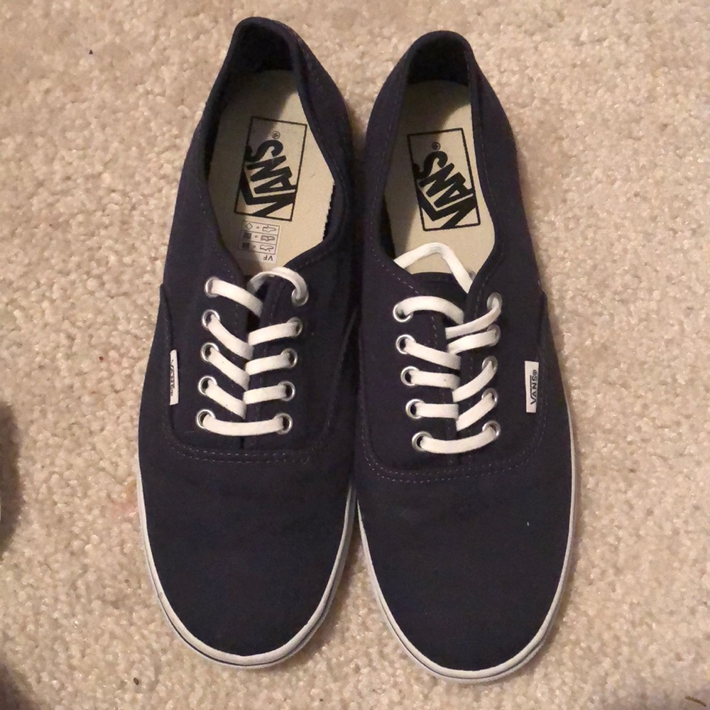 Vans new authentic low pro shoes