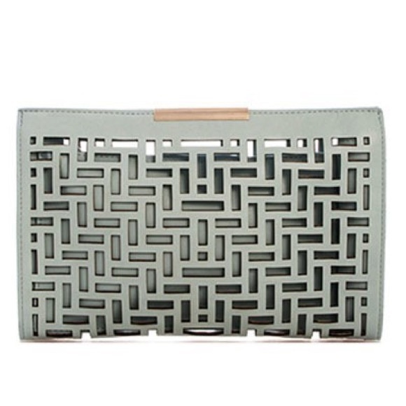 Maze See-Thru Clutches - Picture 6 of 6