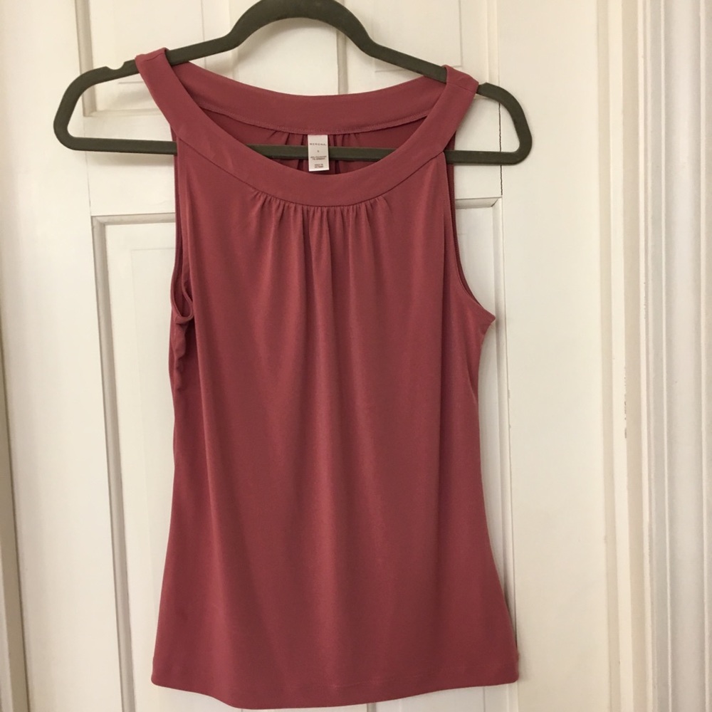 Mauve sleeveless blouse