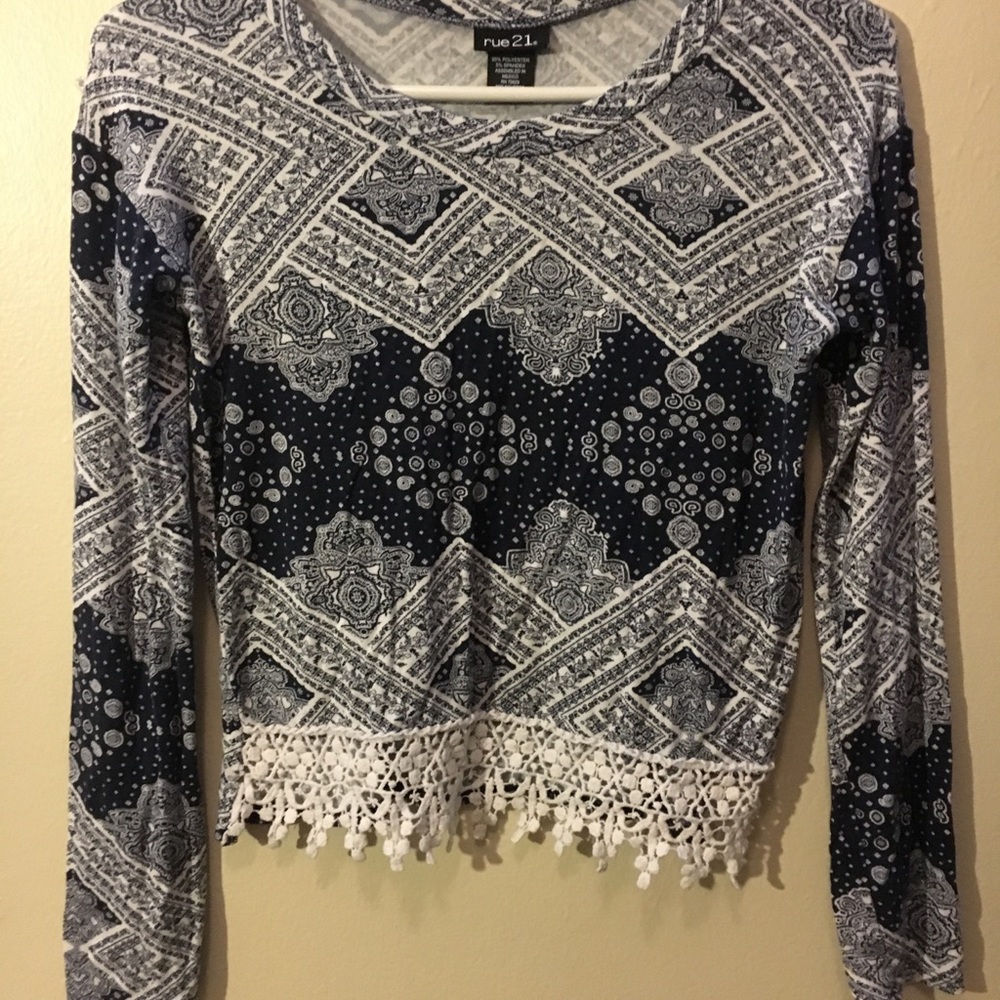 Long sleeved shirt
