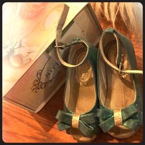 Gemi emerald heels (joyfolie)