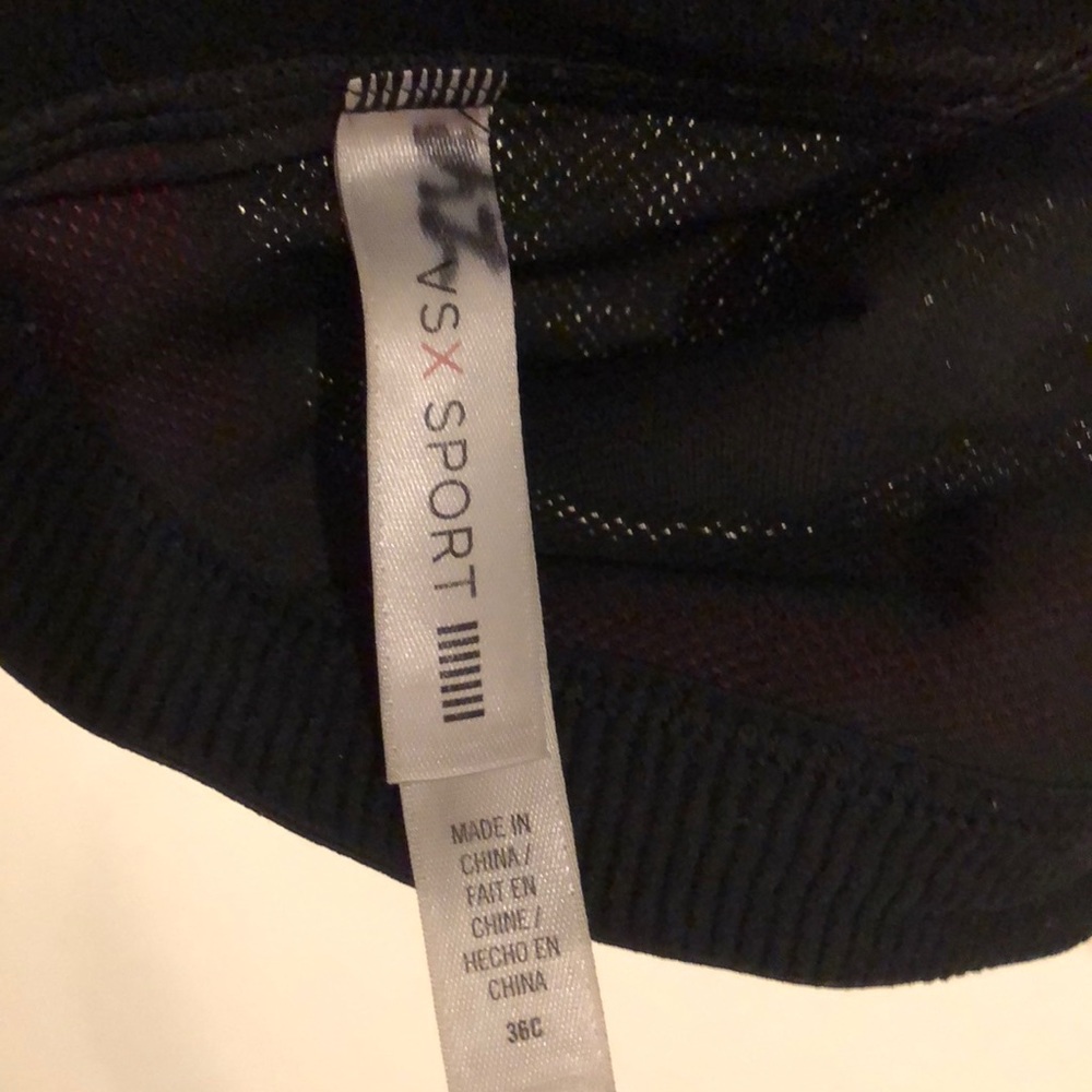 Victoria’s Secret Front-close Sports Bra - Picture 5 of 5