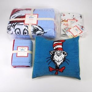 Pottery Barn Kids Dr. Seuss Cat in the Hat Bedding