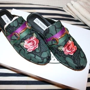 STEVE MADDEN MULES NWT