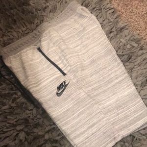 Nike short