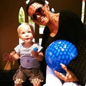 Meet your Posher, Dani mecionis