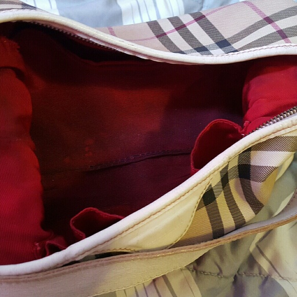 Burberry purse - Picture 2 of 2