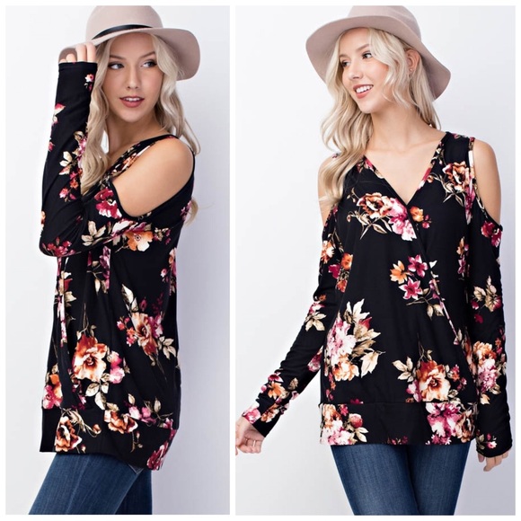 Last one!! Soft Surplice Cold Shoulder Tunic 🌺 - Picture 6 of 6